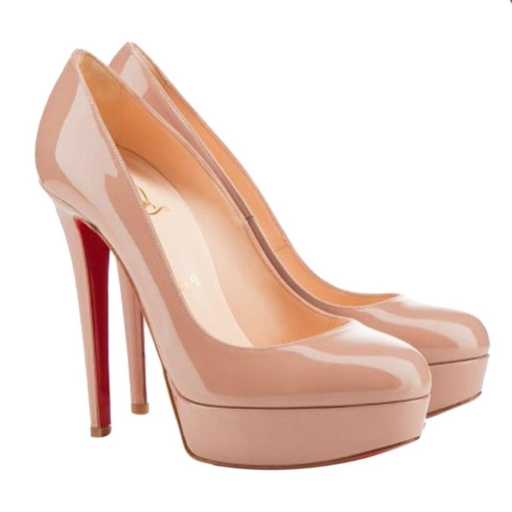 Christian Louboutin Beige patent leather pumps